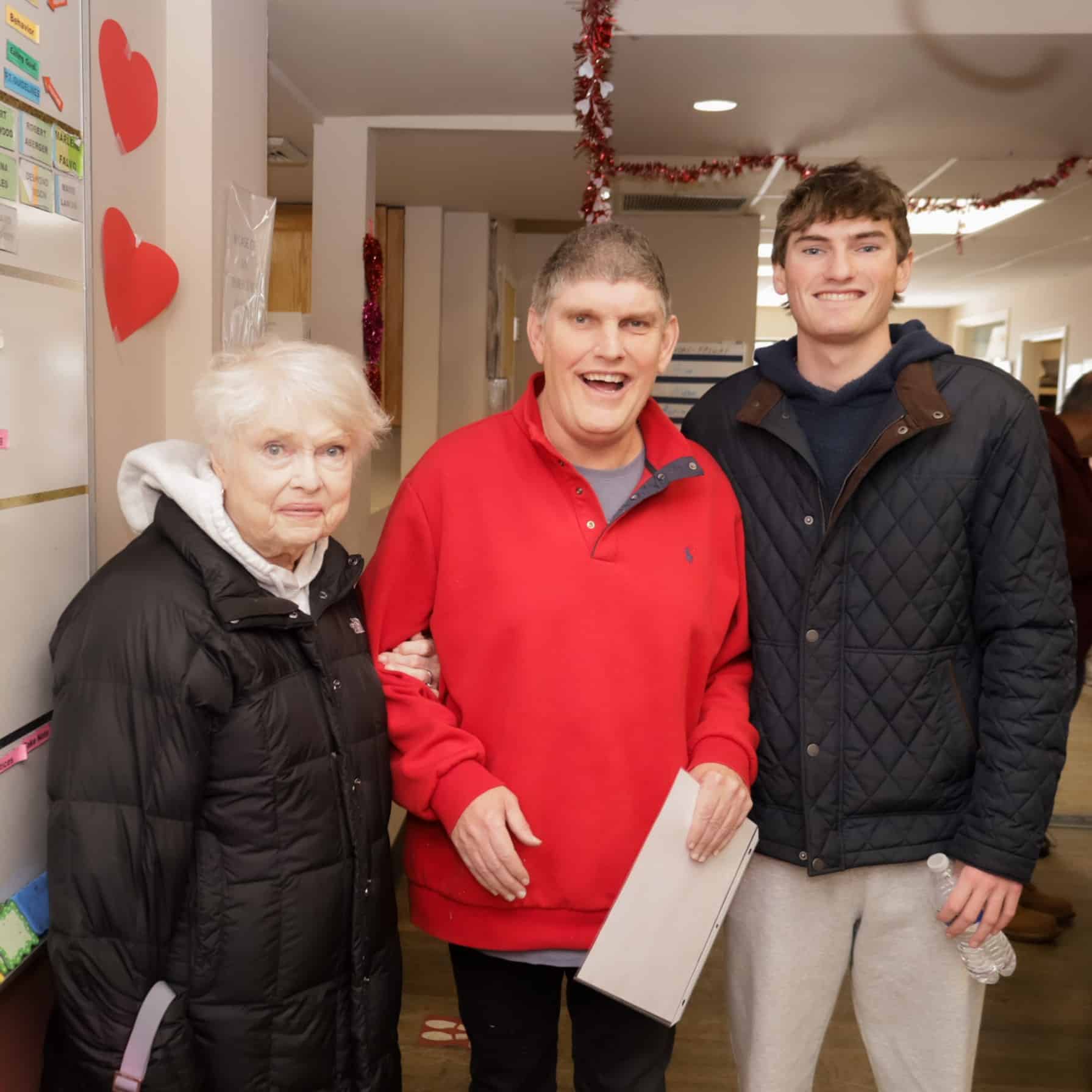 Residents of Farmingdale 1 celebrate their anniversary.