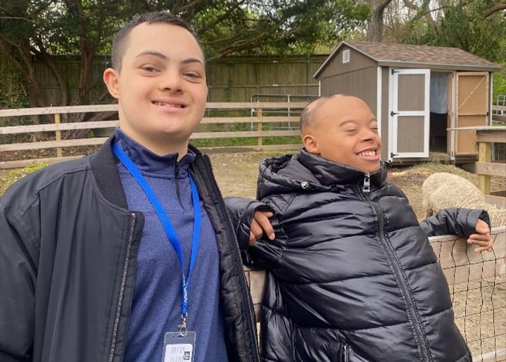 Students tour Wheatley Farms